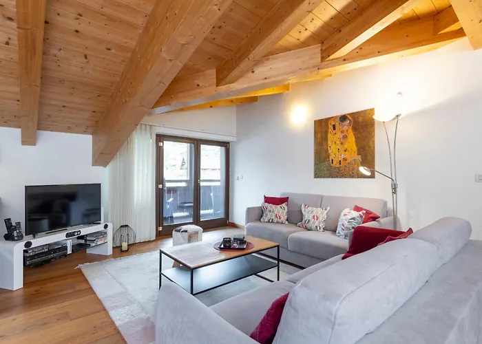 Luna By Happy Апартаменты